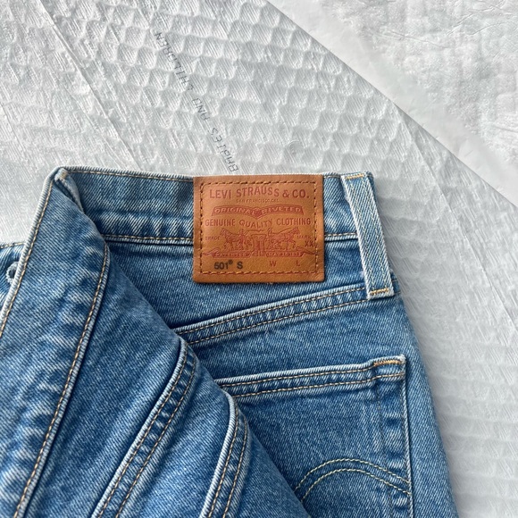 Levi’s 501 Skinny Jeans - Picture 3 of 4